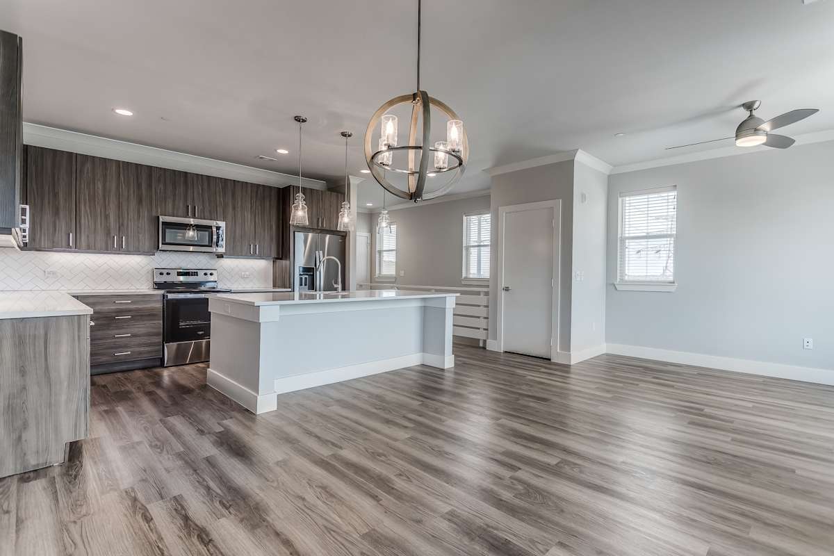 Apartments for Rent in Lewisville, TX | Discovery at the Realm